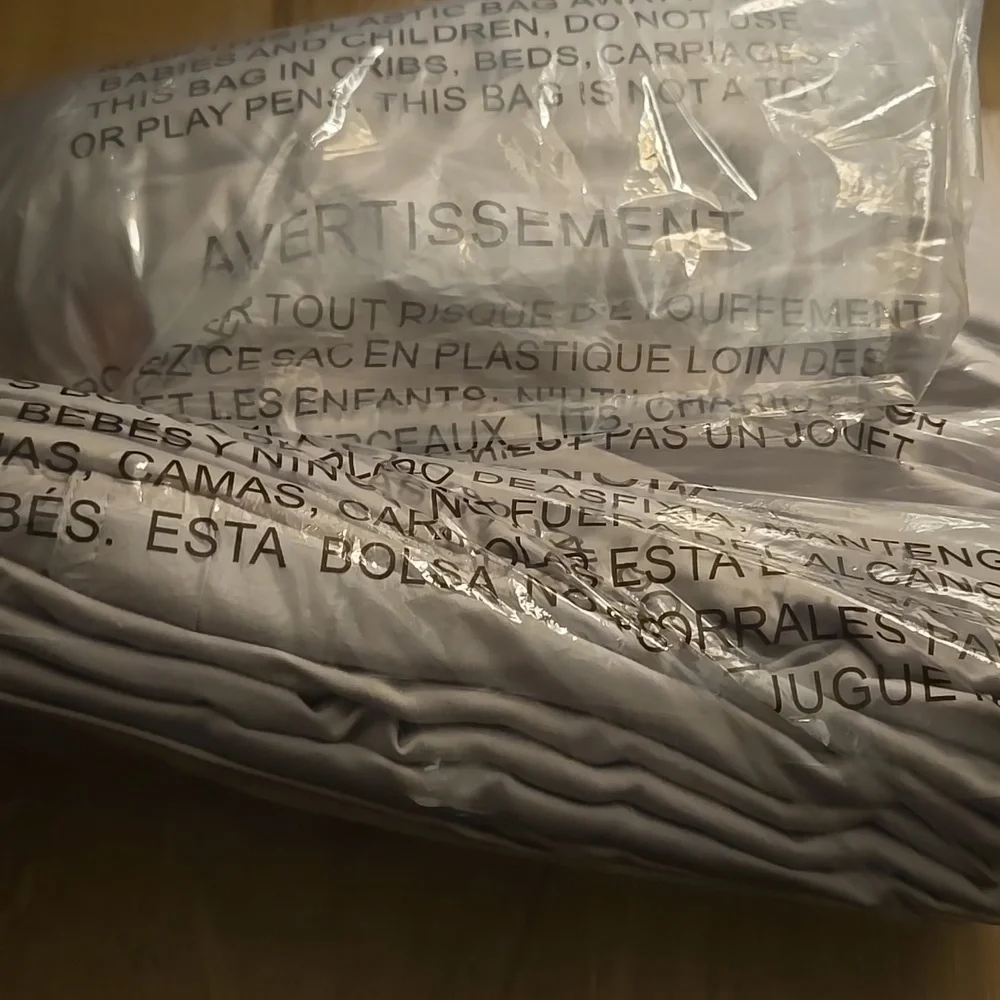 BNWT Quince Bamboo Duvet Cover